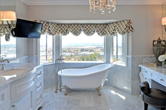 Bathroom remodeling contractors near me