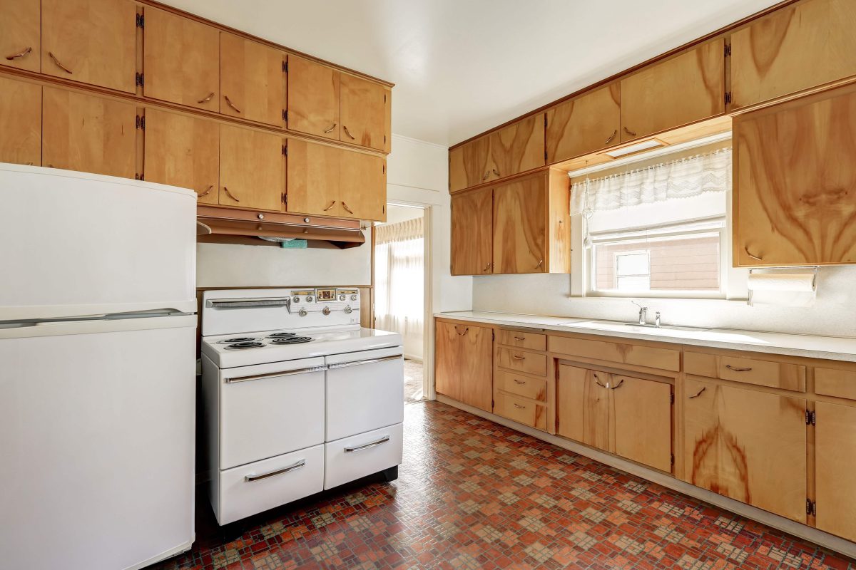 Linoleum Flooring in the Kitchen