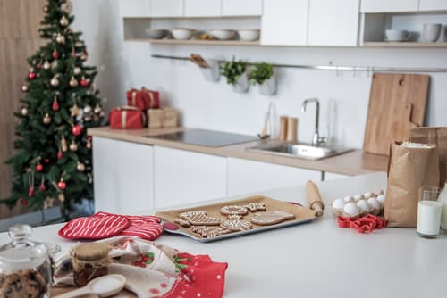 How do you remodel an old kitchen before the holidays